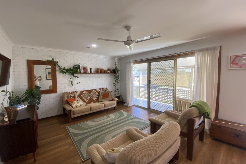 2/4 Park Ave, Yamba, NSW 2464