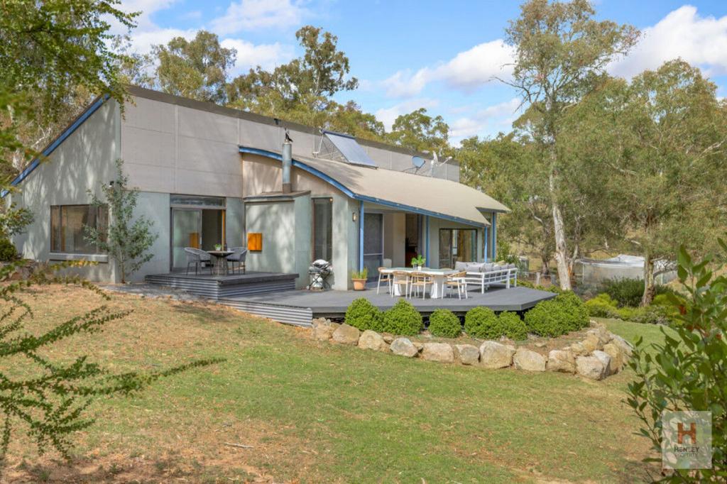 94 Chongs Rd, Jindabyne, NSW 2627