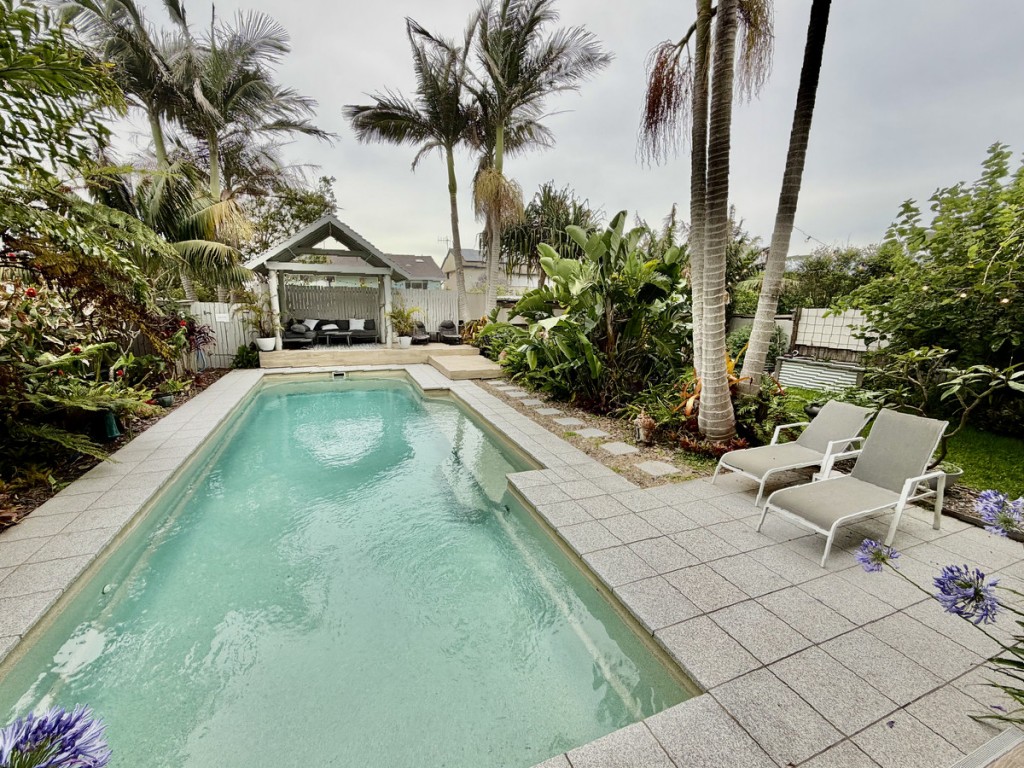 26b Ocean Dr, Wallabi Point, NSW 2430