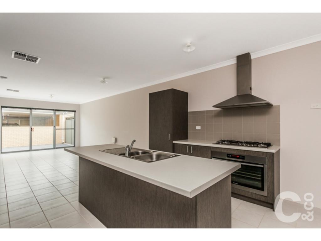 6 Walden St, Wellard, WA 6170