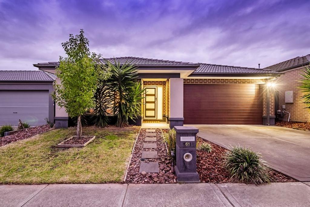 61 Burford Way, Cranbourne North, VIC 3977