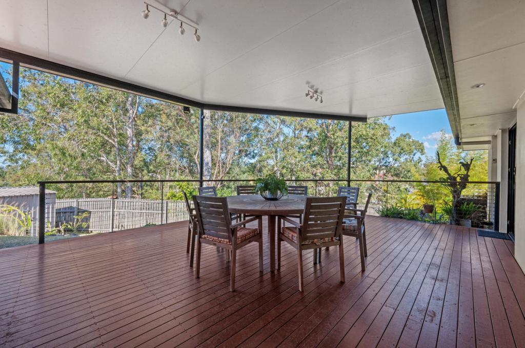 7 Paradise Ct, Eatons Hill, QLD 4037