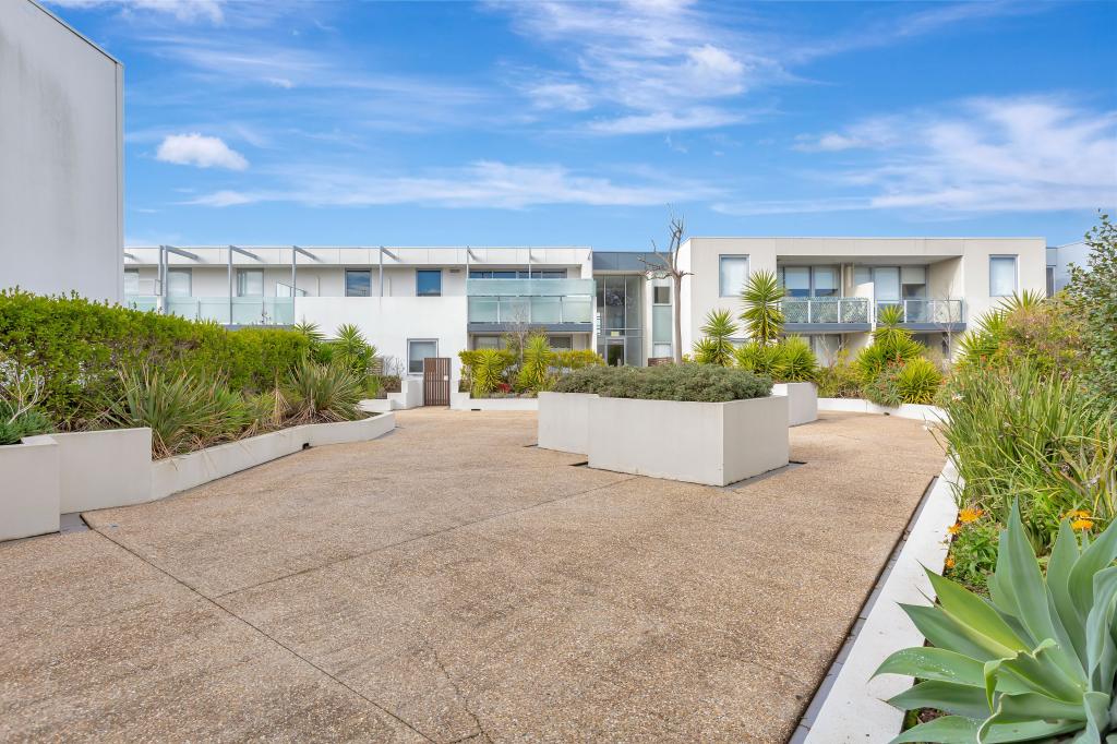 19/44 Eucalyptus Dr, Maidstone, VIC 3012