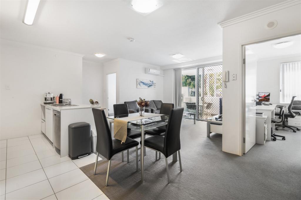 2202/3 Main St, Varsity Lakes, QLD 4227