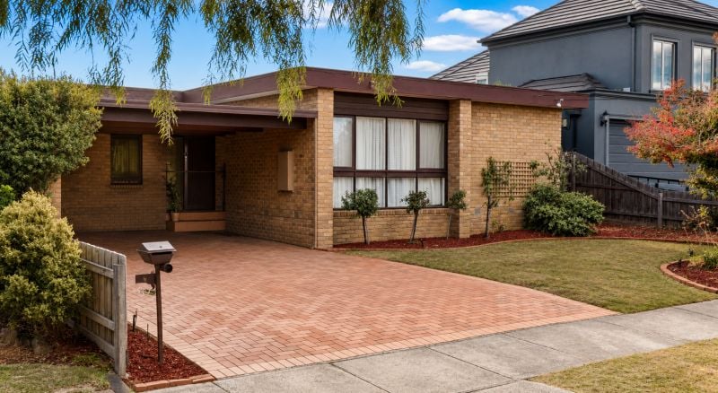 9 Viewbank Dr, Keilor East, VIC 3033