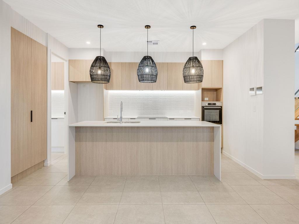 1/123 Karawatha Dr, Mountain Creek, QLD 4557