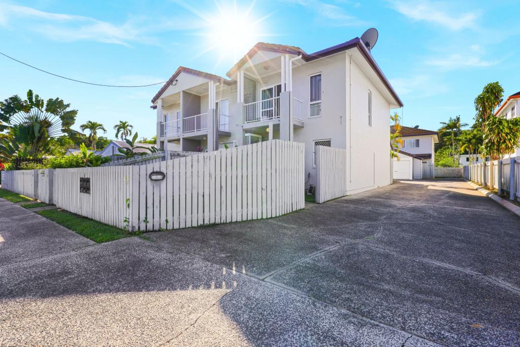 1/52 Best St, Yorkeys Knob, QLD 4878