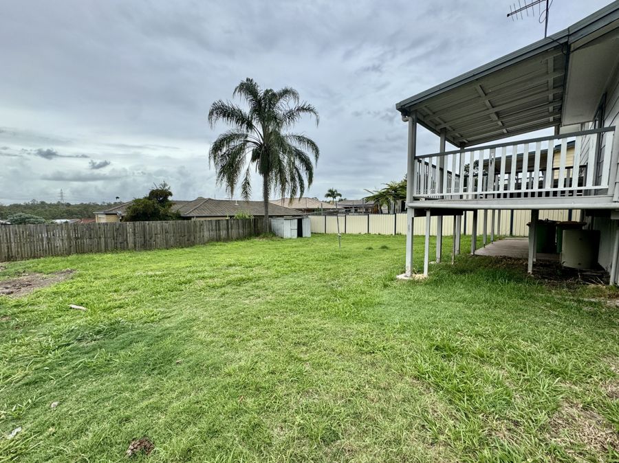 27 Eagle St, Goodna, QLD 4300