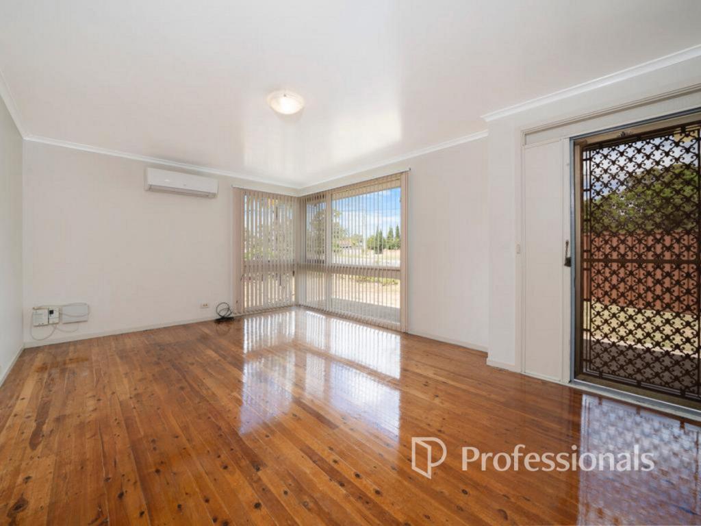 95 Eton Rd, Cambridge Park, NSW 2747