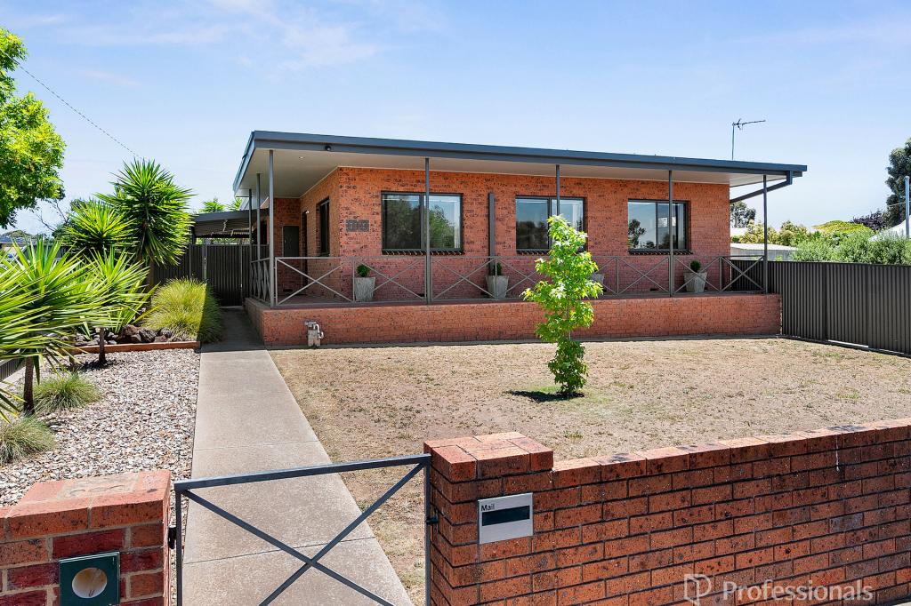 109 Clarendon St, Maryborough, VIC 3465