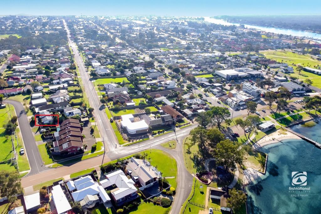 4/7 MAIN RD, PAYNESVILLE, VIC 3880