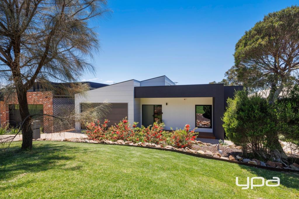 13 Tower Hill Rd, Dromana, VIC 3936