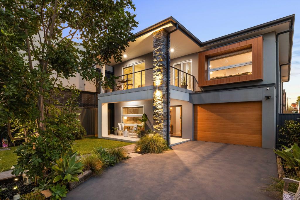 107 Sparks St, Eastlakes, NSW 2018