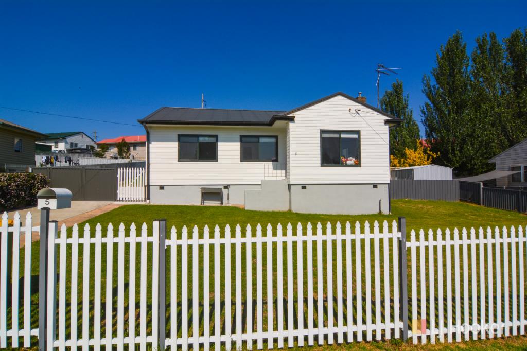 5 Hume Avenue, Wallerawang, NSW 2845 House for sale OnTheHouse