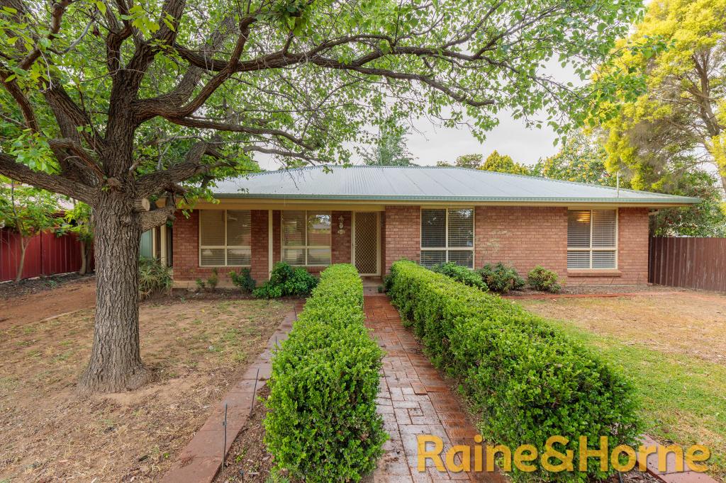 195 Temoin St, Narromine, NSW 2821