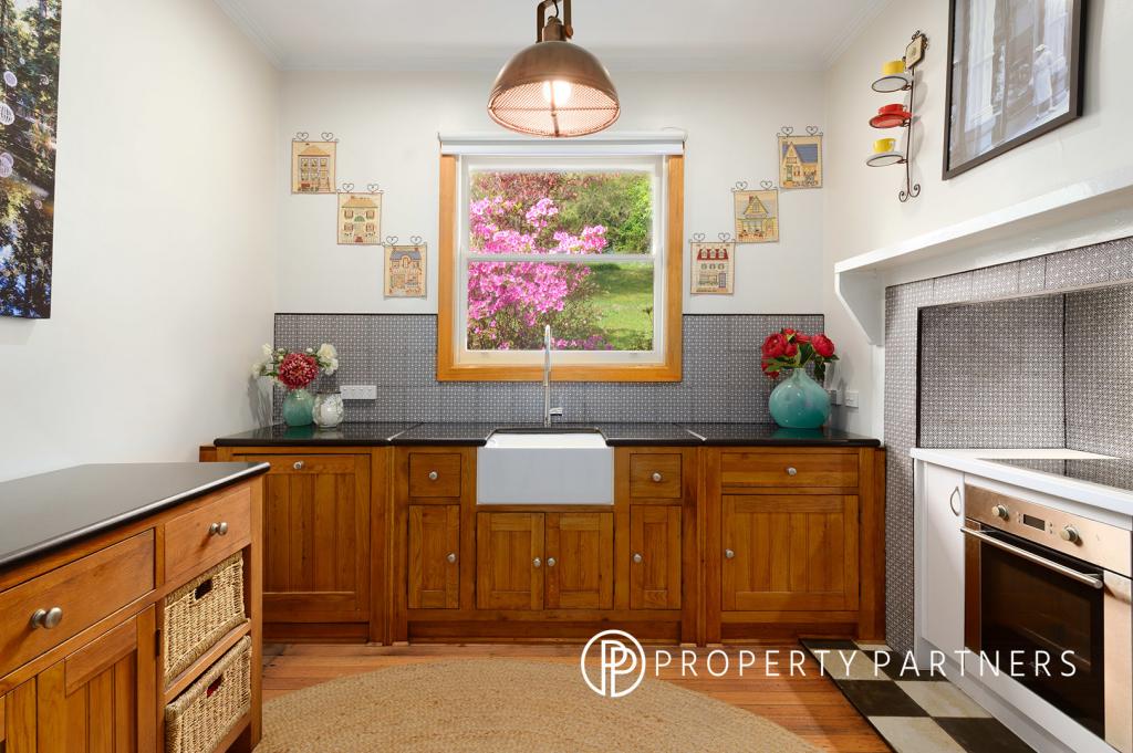 2 Cecil St, Warburton, VIC 3799