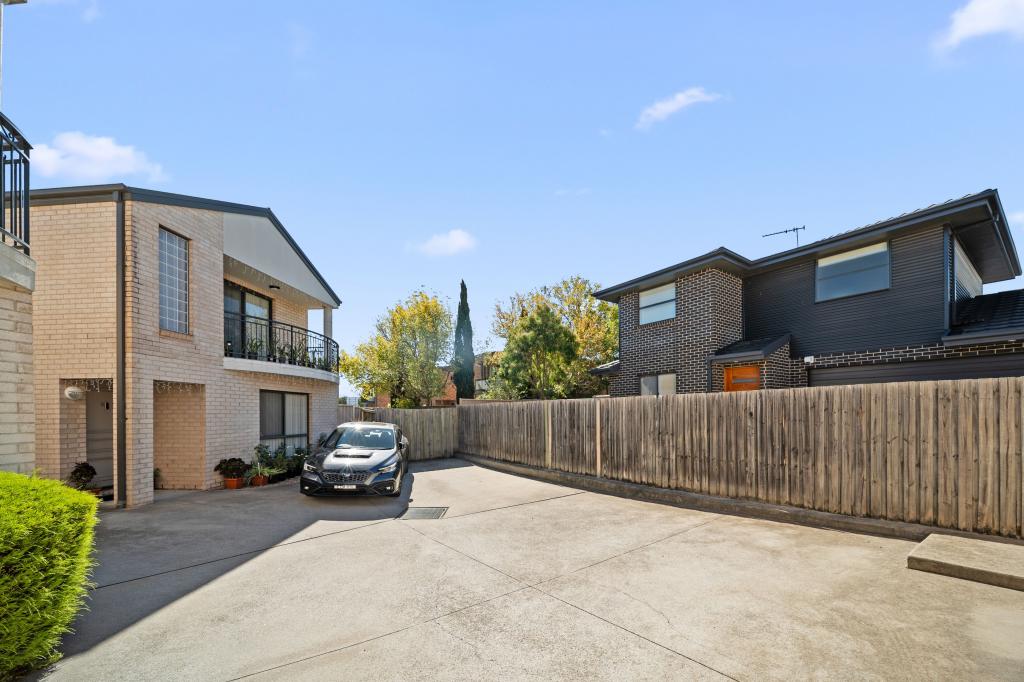 7 Bungendore Rd, Queanbeyan East, NSW 2620