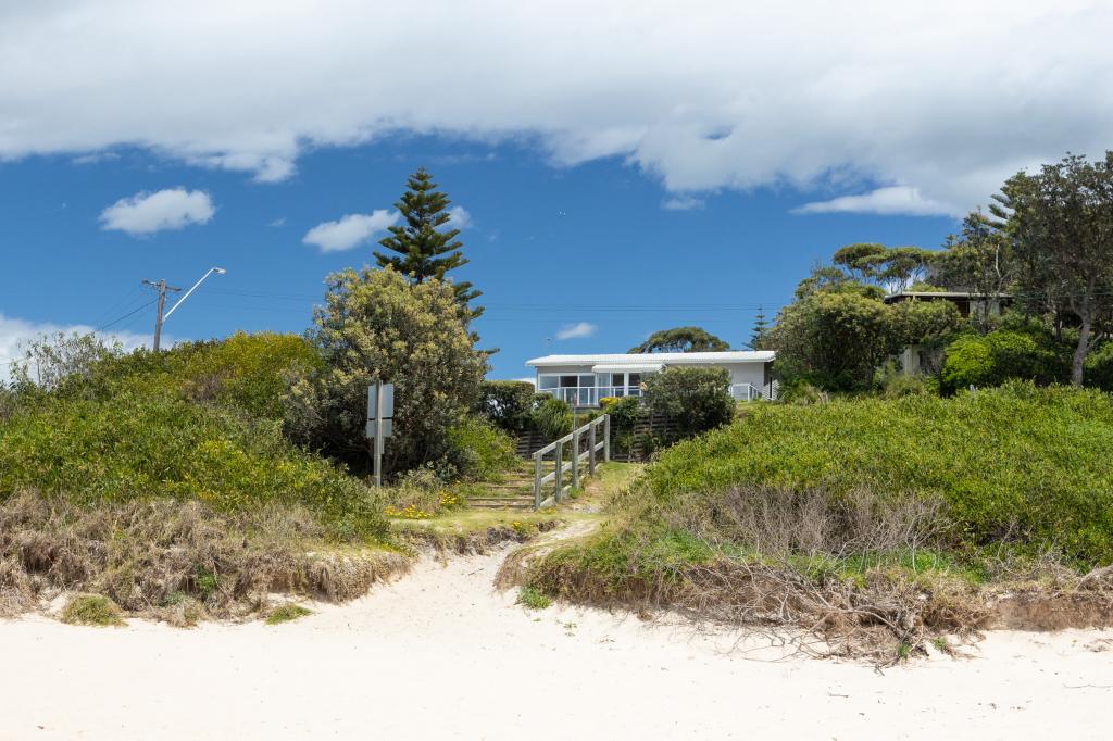 64 Donlan Rd, Mollymook Beach, NSW 2539
