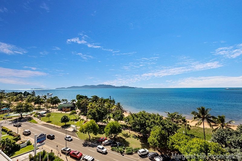 710-711/75 The Stra, North Ward, QLD 4810