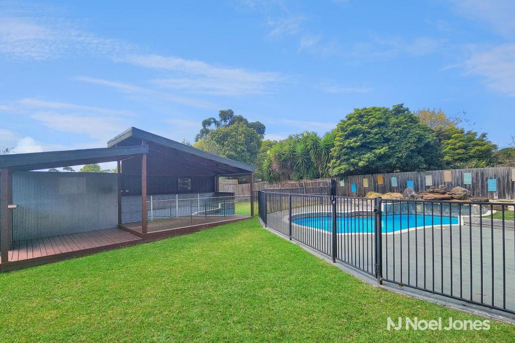 54 Kimberley Dr, Chirnside Park, VIC 3116