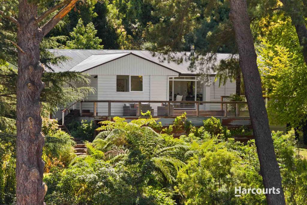80 Bourkes Creek Rd, Pakenham Upper, VIC 3810