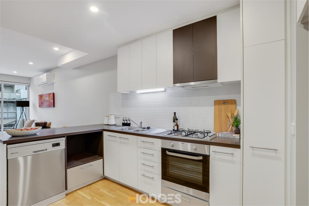 203/99 Nott St, Port Melbourne, VIC 3207