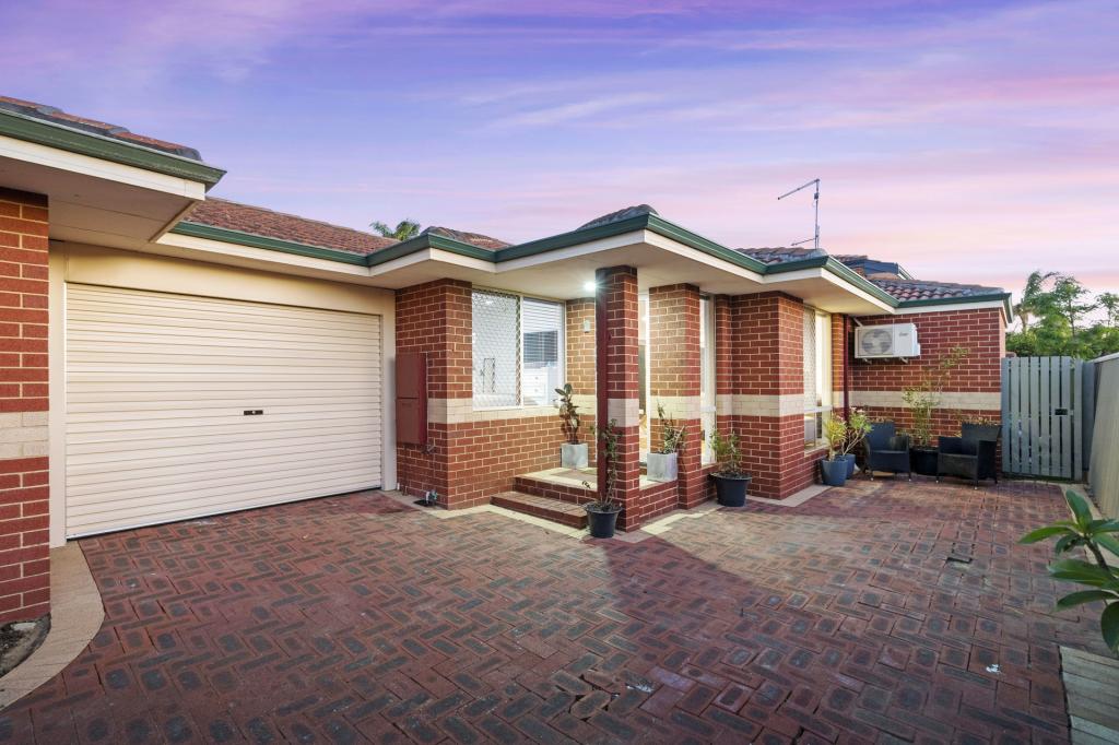 3/22 Helmsley St, Scarborough, WA 6019