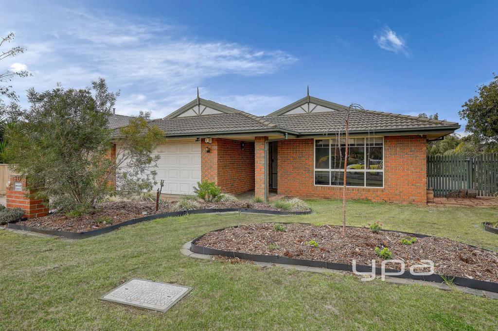30 KENSWICK DR, HILLSIDE, VIC 3037