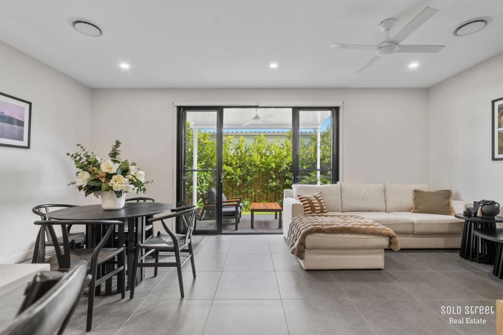 68/1 Lake Serenity Bvd, Helensvale, QLD 4212