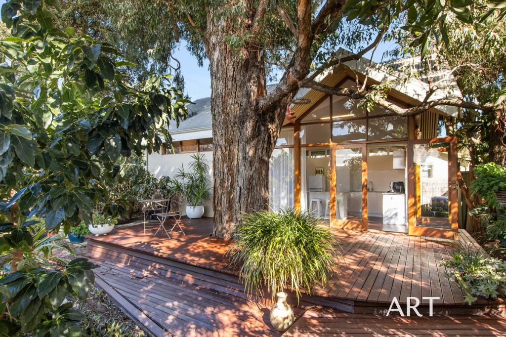 17 Roseberry Ave, South Perth, WA 6151