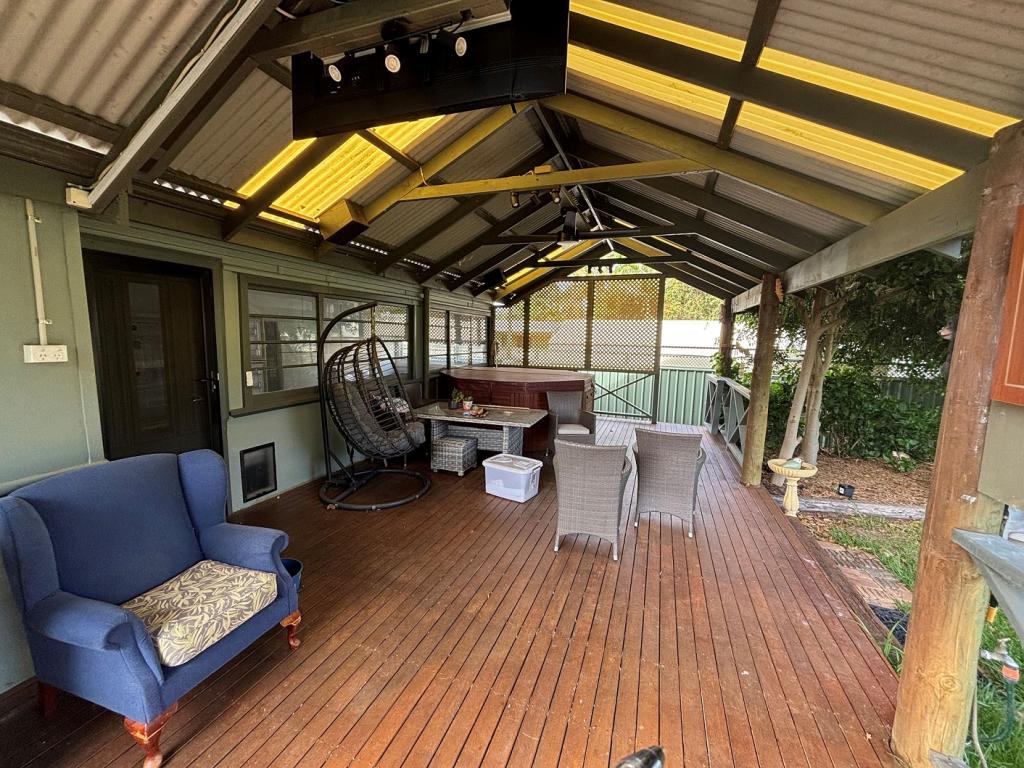 6 Money St, Burekup, WA 6227