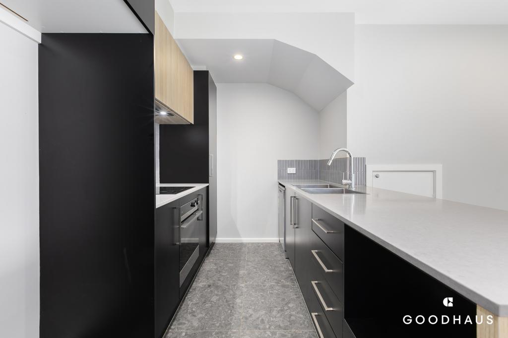 10/7 SHEWCROFT ST, WATSON, ACT 2602