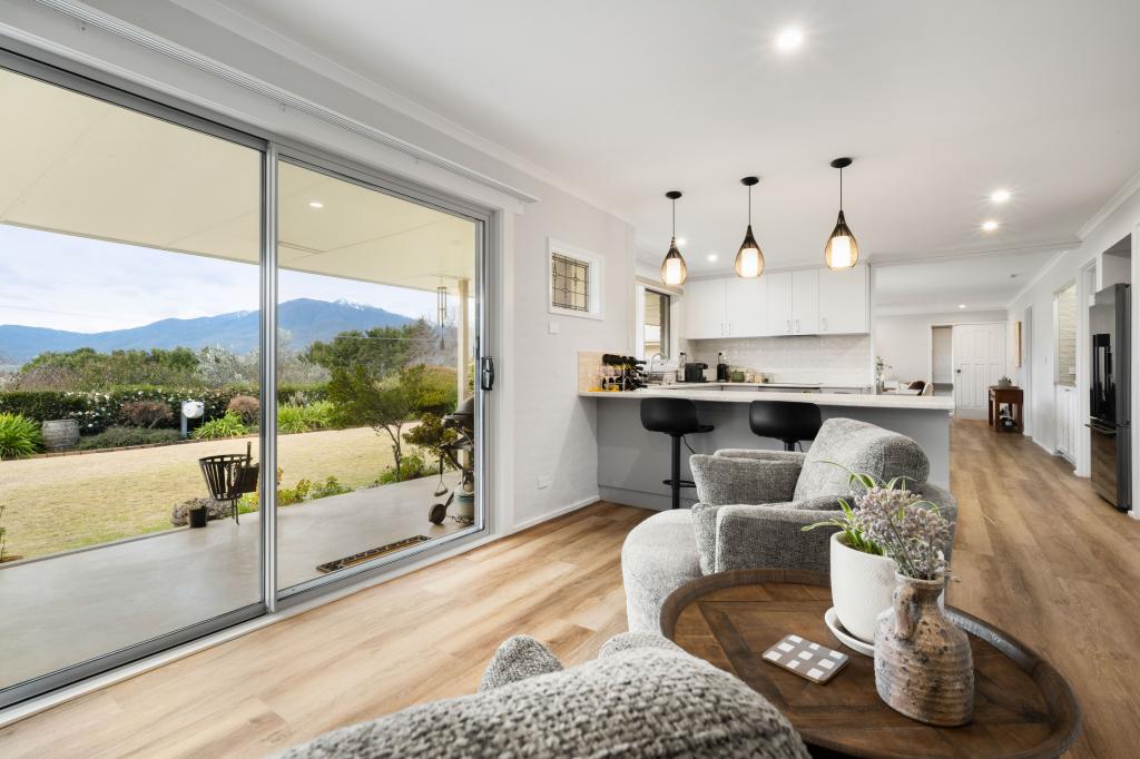 5 Kiewa Valley Hwy, Tawonga South, VIC 3698