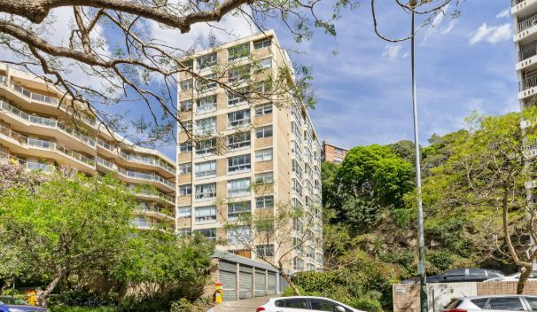 51 ROSLYN GDNS, ELIZABETH BAY, NSW 2011