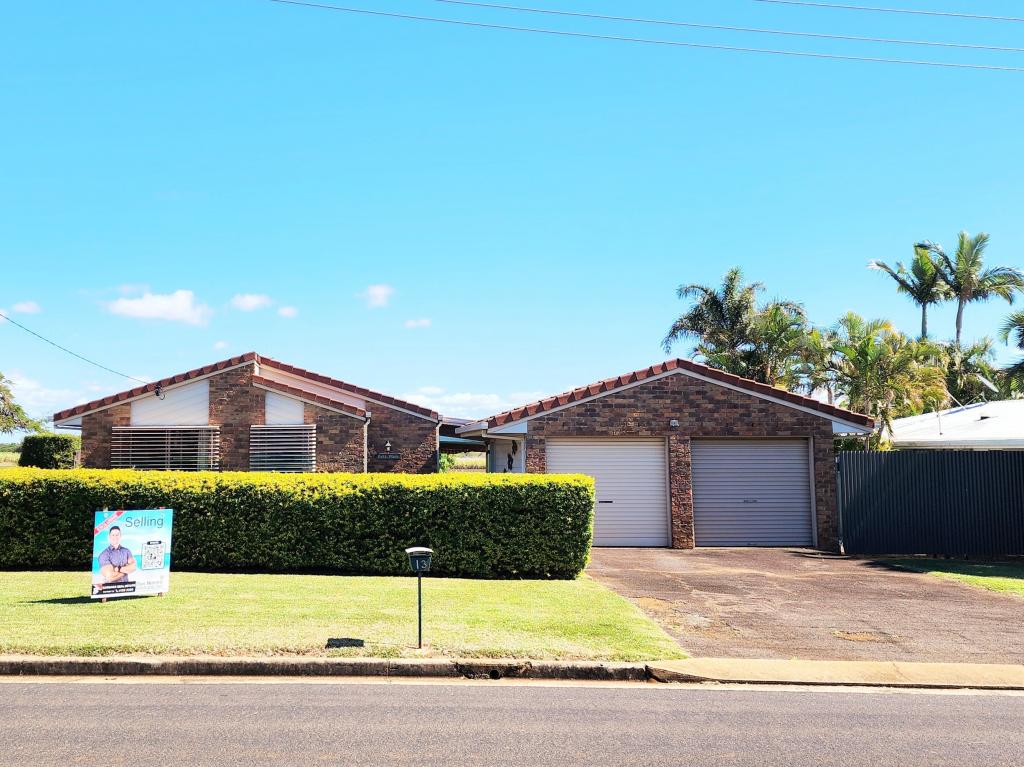 13 Dickinson St, Burnett Heads, QLD 4670