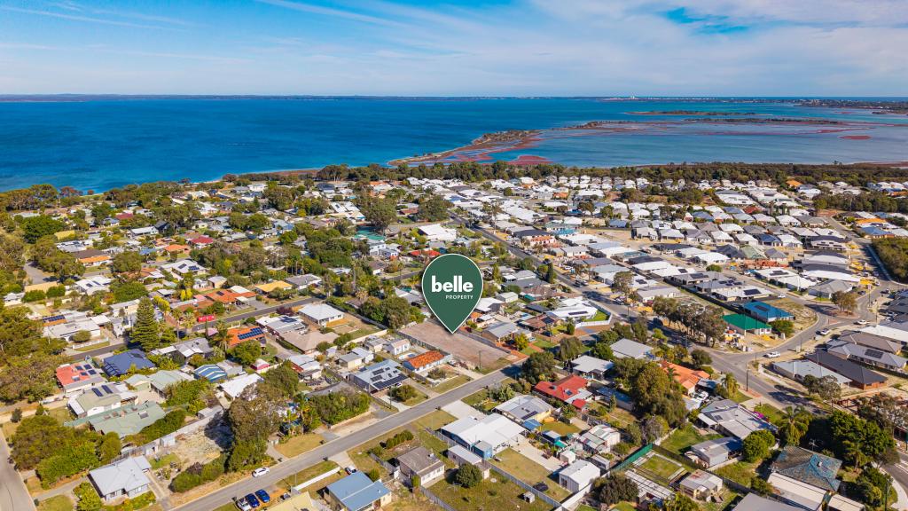 5b Kallang Rd, Coodanup, WA 6210
