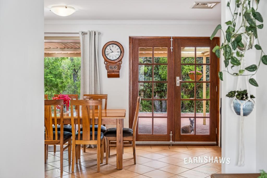 9 Woodbridge Dr, Greenmount, WA 6056