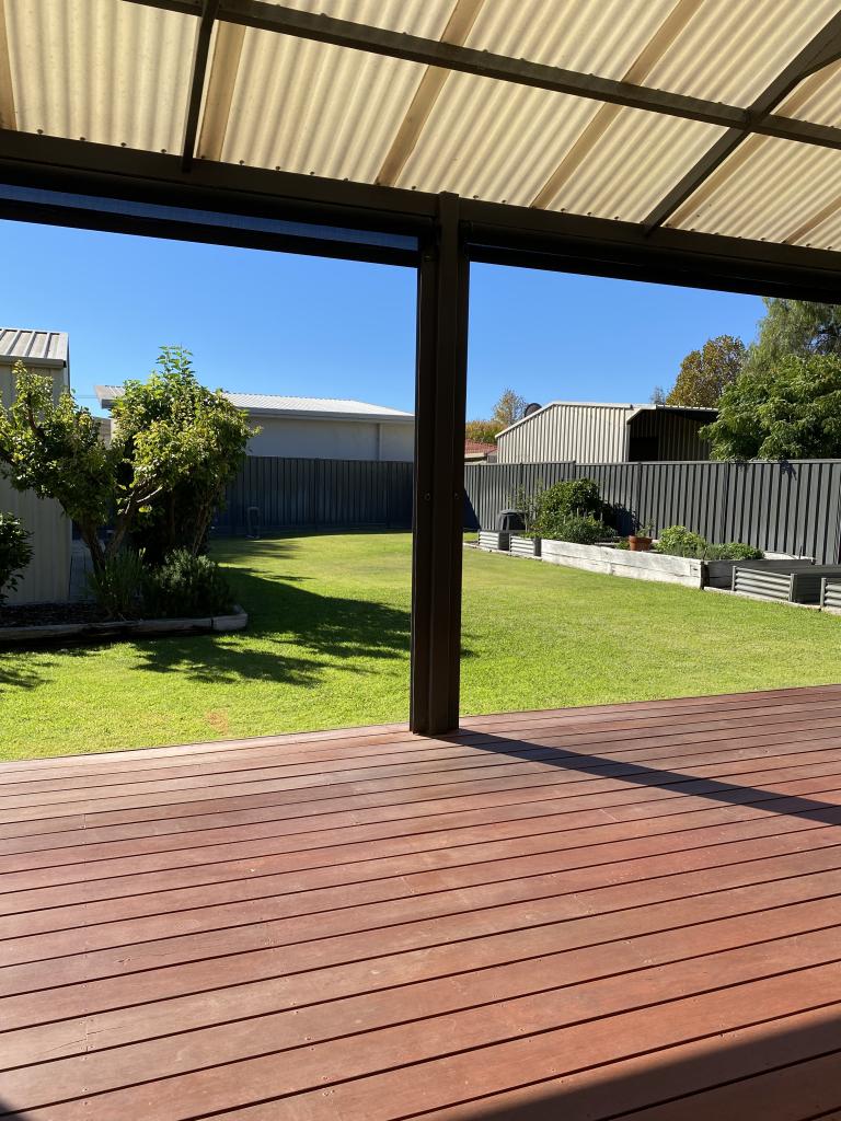 297 BUSSELL HWY, WEST BUSSELTON, WA 6280