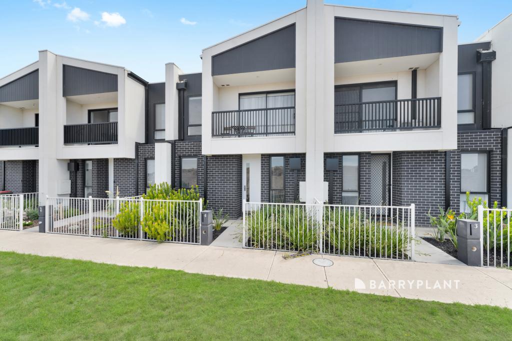 4 Eifel Walk, Clyde, VIC 3978