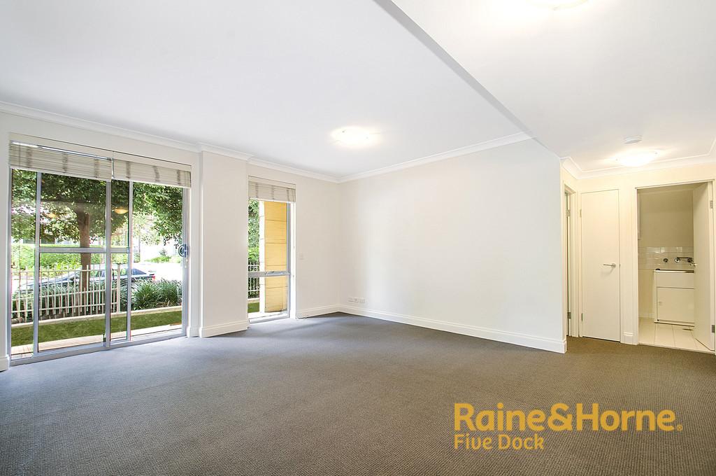 18/1 KINGS BAY AVE, FIVE DOCK, NSW 2046