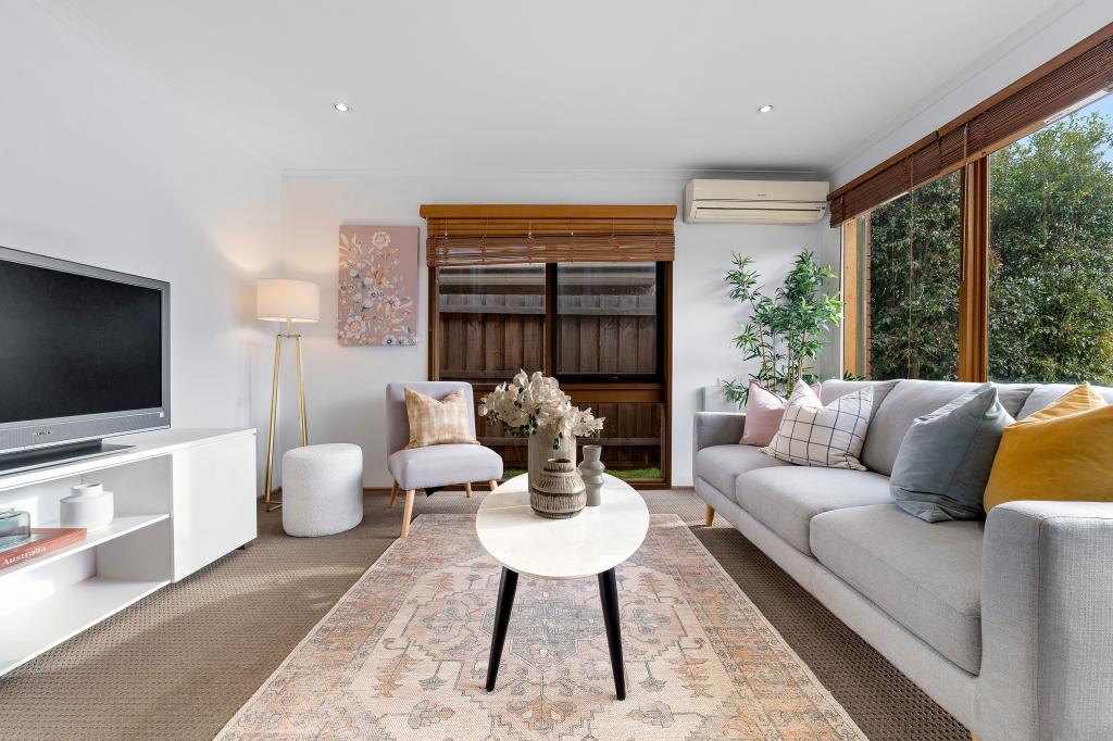 16 Oakwood Dr, Keysborough, VIC 3173