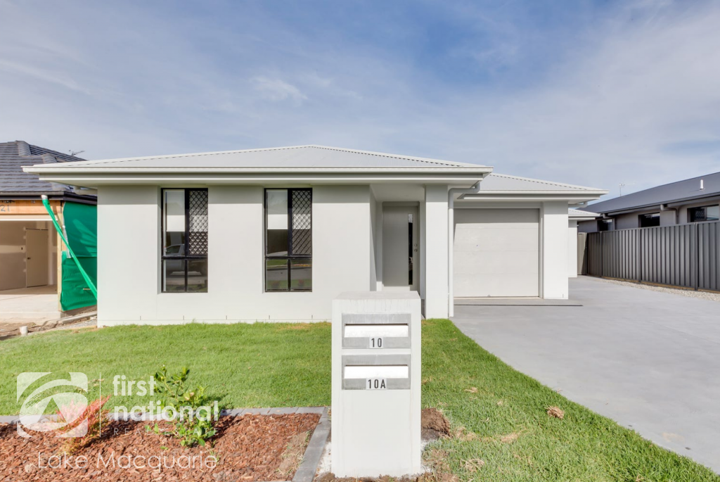 10 Santa Fe Cl, Cameron Park, NSW 2285