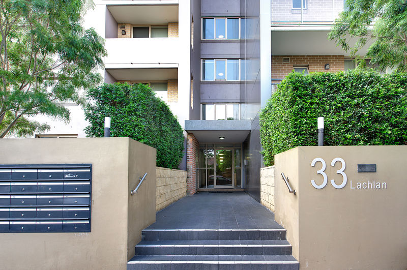 22/33-39 Lachlan St, Liverpool, NSW 2170