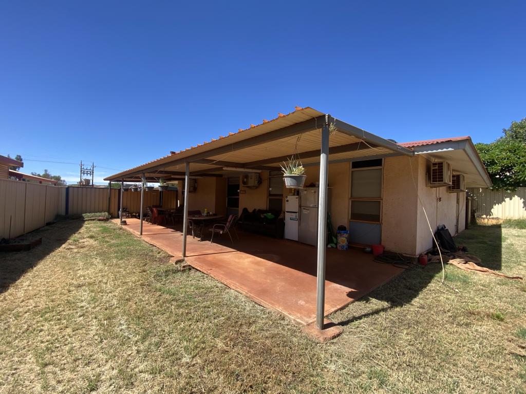 19 Mullgunbah Ave, Newman, WA 6753