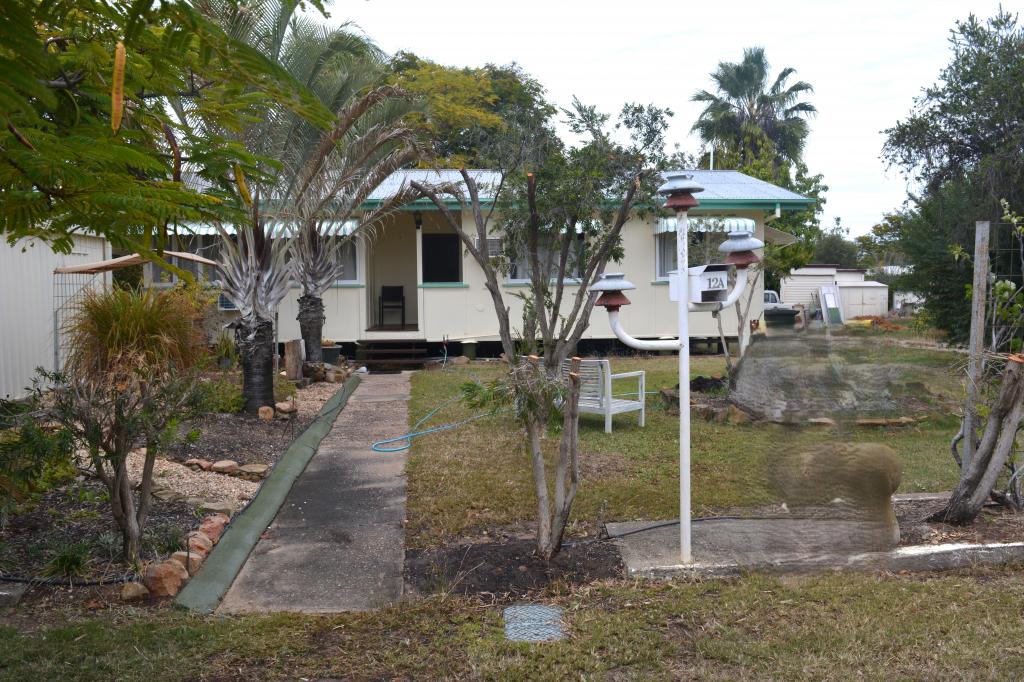 12a Walter St, Blackall, QLD 4472