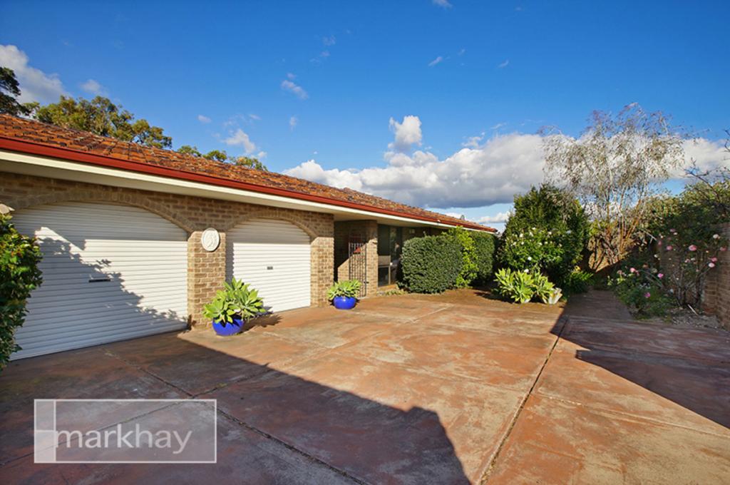 18 NINGALOO WAY, THORNLIE, WA 6108