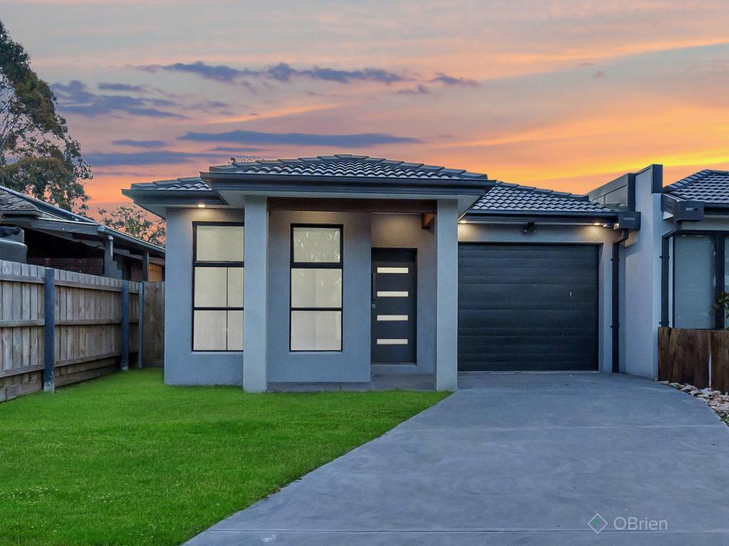 19a Craig Rd, Junction Village, VIC 3977