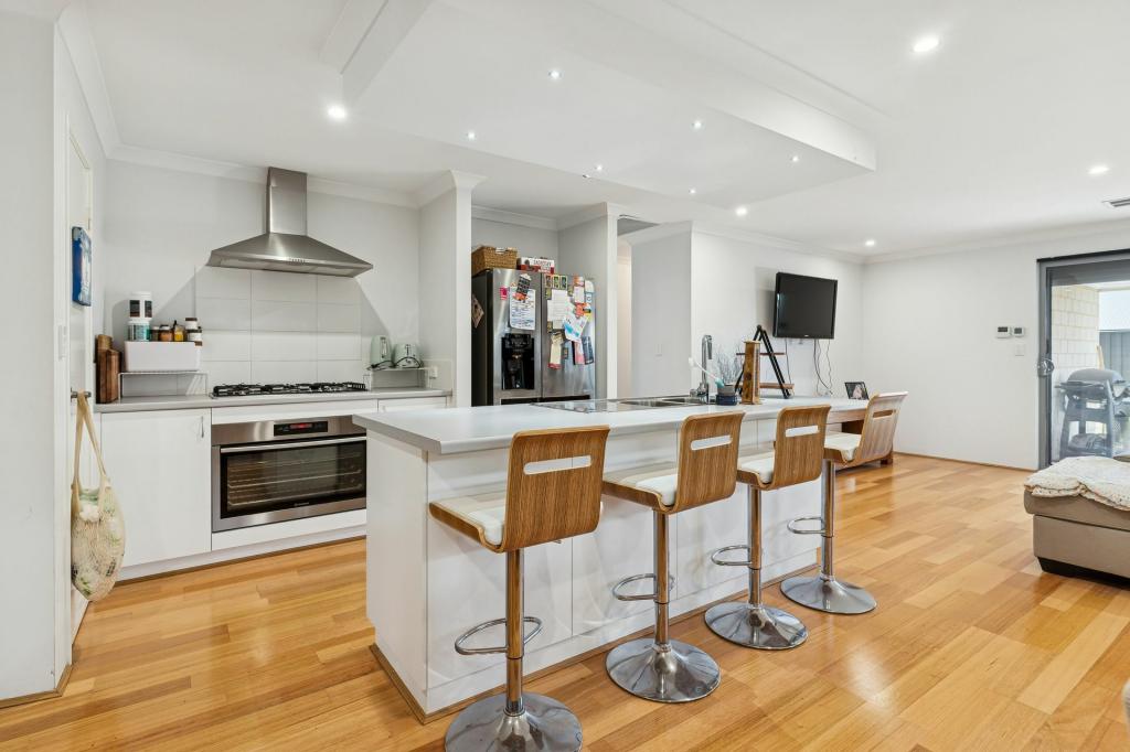 11 Rockport Rdge, Wellard, WA 6170