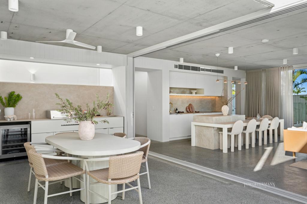 14B WYANDRA ST, NOOSA HEADS, QLD 4567