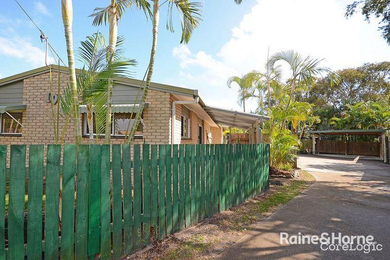19a Limpus St, Urangan, QLD 4655